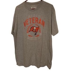 Tampa Bay Buccaneers Proud Veteran Size XL T-Shirt